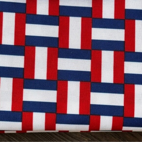NEW NWT Target Red White Blue Plaid Round 70 Inch Diameter Fabric Tablecloth - Picture 6 of 7